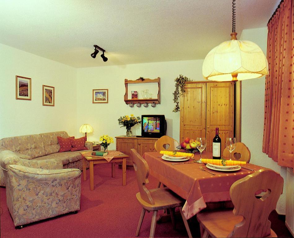 Aparthotel Kupferkanne Тодтмос Екстер'єр фото